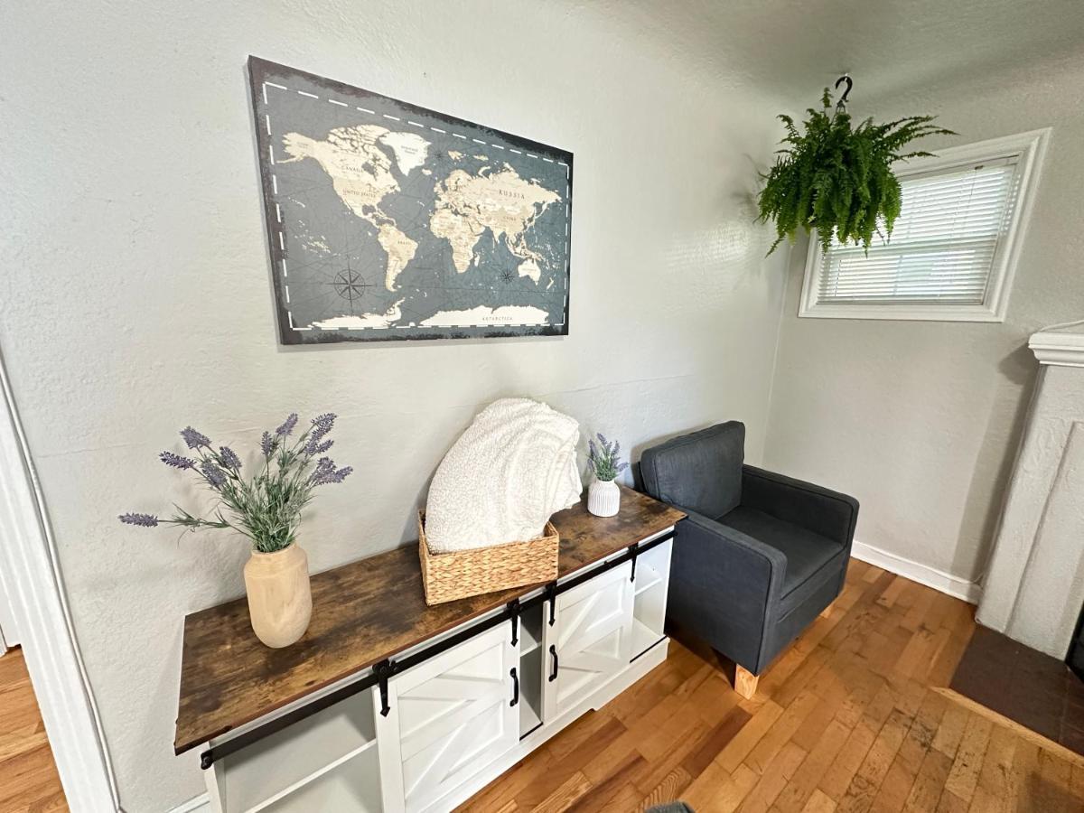 Charming 1930S Style Rustic Home Eugene Eksteriør billede